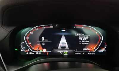 BMW X4 2025, 5922 км, за 53330.71 USD - фото 8