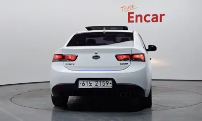 Kia Porte 2010, 99646 км, за 2444.66 USD