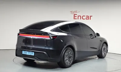 Tesla Model Y 2026, 61 км, за 48009.41 USD