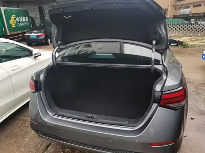 Nissan Sylphy 2022, 43200 км, за 8607.84 USD