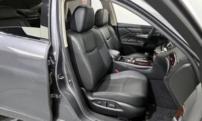 Infiniti Q70 2018, 104800 км, за 6276.84 USD - фото 12