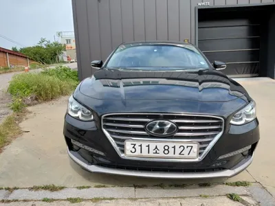 Hyundai Grandeur 2017, 143200 км, за 9518.18 USD