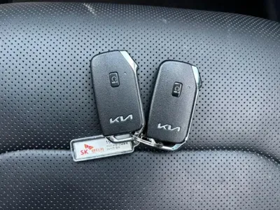 Kia EV6 2023, 88131 км, за 4299.68 USD - фото 12