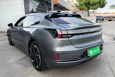 Zeekr 001 2023, 75300 км, за 24862 USD