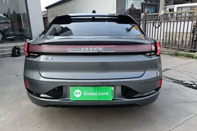 Zeekr 001 2023, 75300 км, за 24862 USD