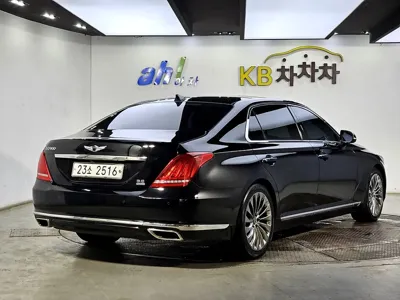 Genesis EQ900 2016, 119743 км, за 13913.17 USD