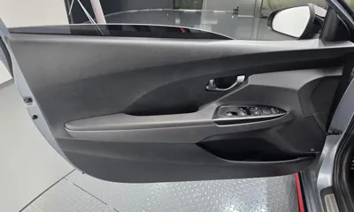 Hyundai Veloster 2019, 65937 км, за 9780.75 USD - фото 25