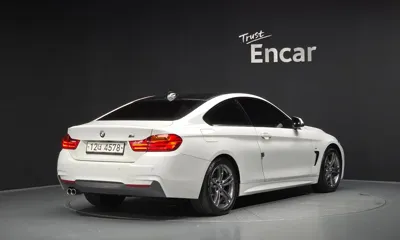 BMW 4-Series 2016, 59651 км, за 12871.35 USD