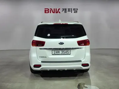 Kia Canival 2019, 121044 км, за 10228.02 USD