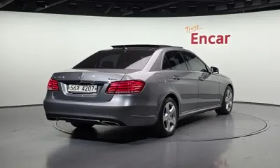 Mercedes-Benz E-Class 2014, 240409 км, за 5722.18 USD