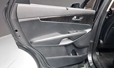 Kia Sorento 2015, 57069 км, за 9572.18 USD - фото 25