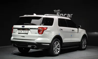 Ford Explorer 2018, 69581 км, за 11693.82 USD