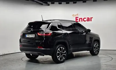 Jeep Compass 2022, 20317 км, за 16062.94 USD
