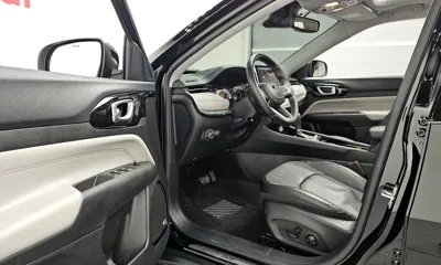 Jeep Compass 2022, 20317 км, за 16062.94 USD - фото 12