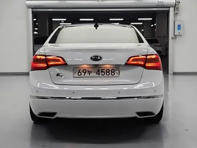 Kia K7 2010, 177982 км, за 2560.06 USD