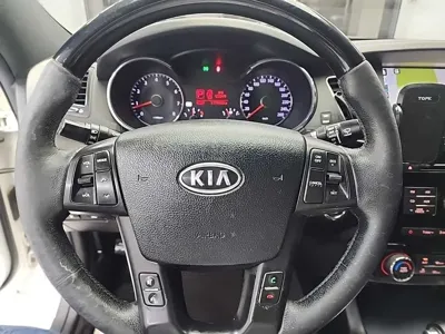 Kia K7 2010, 177982 км, за 2560.06 USD - фото 9