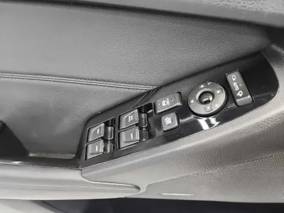 Kia K7 2010, 177982 км, за 2560.06 USD - фото 17