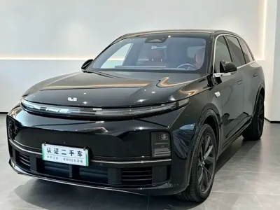 Li Auto Li L7 2023, 85000 км, за 16597.68 USD