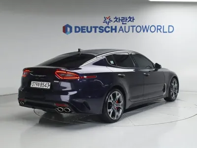Kia Stinger 2020, 72214 км, за 12493.4 USD