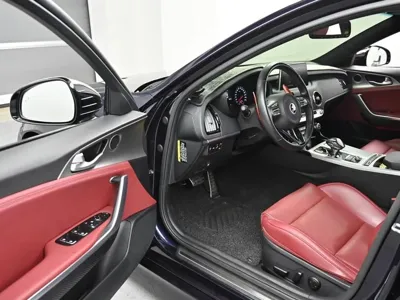 Kia Stinger 2020, 72214 км, за 12493.4 USD - фото 11
