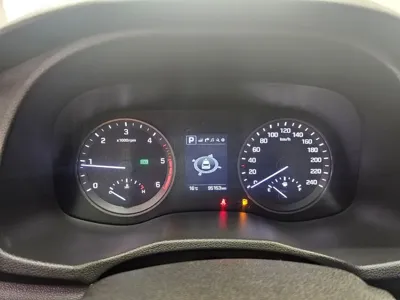 Hyundai Tucson 2016, 95190 км, за 5602.91 USD - фото 9