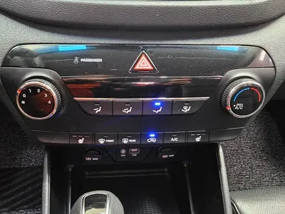 Hyundai Tucson 2016, 95190 км, за 5602.91 USD - фото 11
