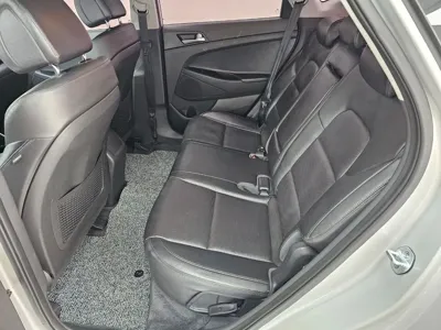 Hyundai Tucson 2016, 95190 км, за 5602.91 USD - фото 20