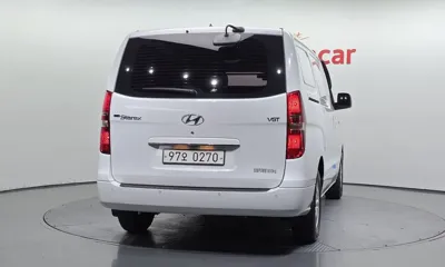 Hyundai Starex 2018, 163396 км, за 5776.55 USD
