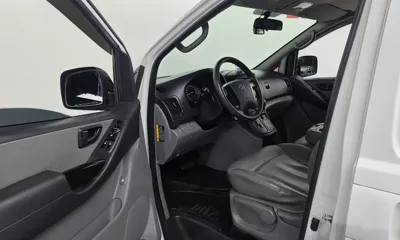 Hyundai Starex 2018, 163396 км, за 5776.55 USD - фото 10