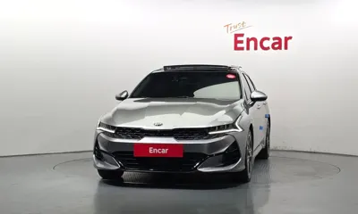 Kia K5 2020, 107355 км, за 11065.82 USD