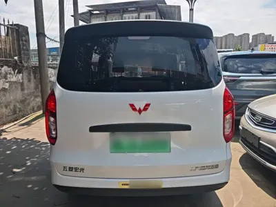 Wuling Hongguang EV 2024, 24600 км, за 7864.9 USD