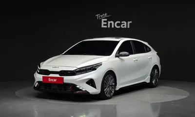 Kia K3 · 2022 год