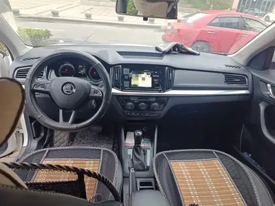 Skoda Kamiq 2019, 43300 км, за 6768.56 USD