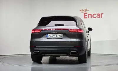 Porsche Cayenne 2019, 49048 км, за 44817.59 USD