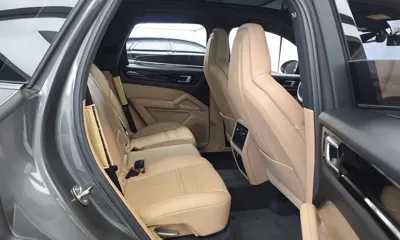 Porsche Cayenne 2019, 49048 км, за 44817.59 USD - фото 12