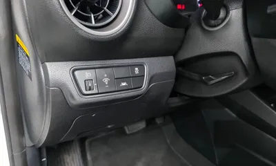 Kia K3 2019, 88296 км, за 8008.4 USD - фото 12