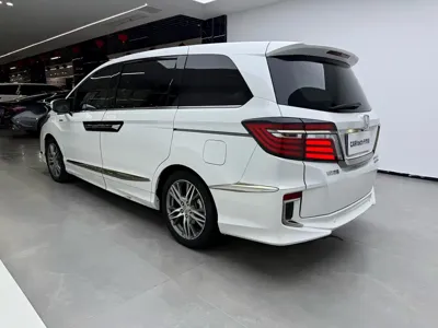 Honda Elysion 2020, 148000 км, за 17825.14 USD