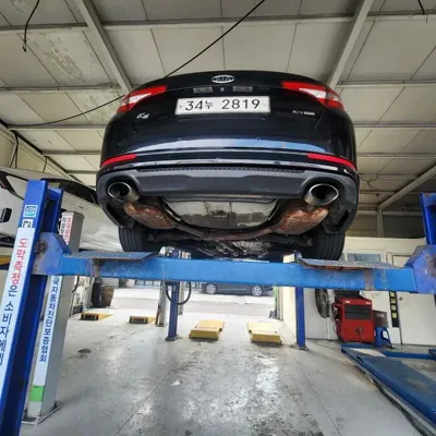 Kia K5 2011, 201065 км, за 2599.35 USD