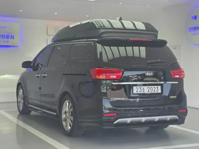 Kia Canival 2019, 154833 км, за 12546.31 USD