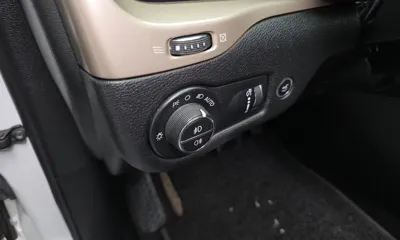 Jeep Cherokee 2016, 105053 км, за 4820.85 USD - фото 18
