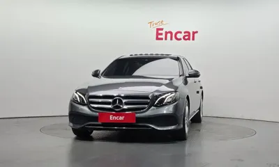 Mercedes-Benz E-Class 2017, 31249 км, за 12143.89 USD