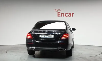 Mercedes-Benz E-Class 2018, 104016 км, за 14866.2 USD
