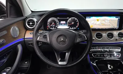 Mercedes-Benz E-Class 2018, 104016 км, за 14769.59 USD - фото 13