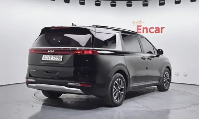 Kia Canival 2023, 99781 км, за 14113.17 USD