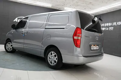 Hyundai Starex 2012, 95246 км, за 2795.29 USD