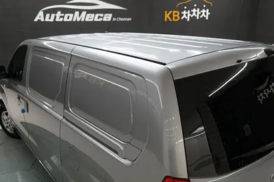 Hyundai Starex 2012, 95246 км, за 2782.63 USD - фото 7