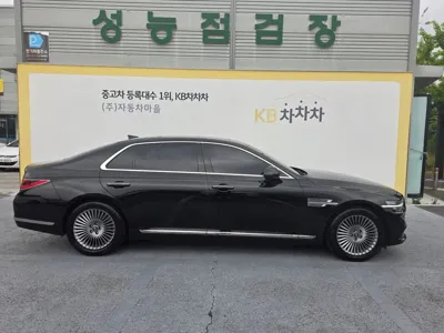 Genesis G90 2019, 87914 км, за 21005.65 USD