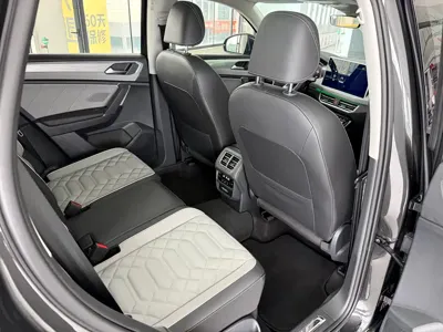 Volkswagen Tayron 2022, 47000 км, за 16921.39 USD - фото 11