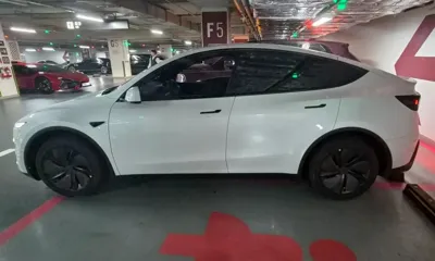 Tesla Model Y 2026, 500 км, за 22827.37 USD