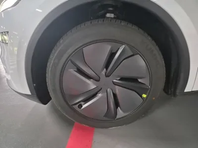 Tesla Model Y 2026, 500 км, за 22827.37 USD - фото 15